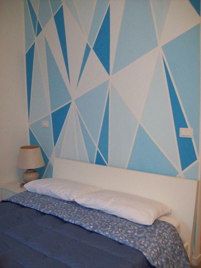 Wall Art Fiera Bologna Luaran gambar